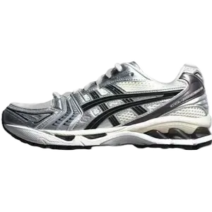 Bunch of Asics Sneakers (32 Colorways)