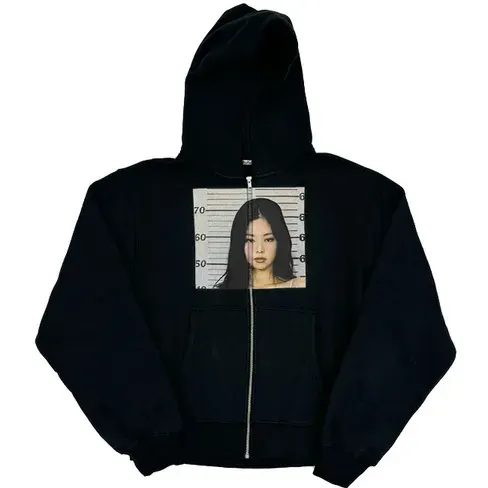 Blackpink Jennie Kim Zip-Up Hoodie — product photo