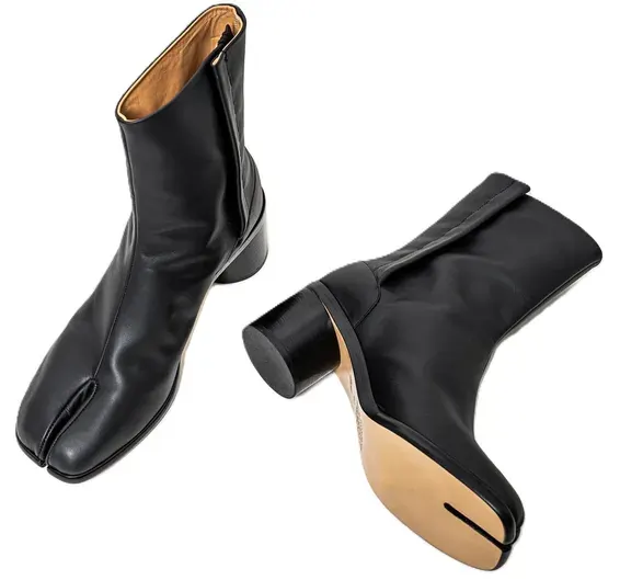 Maison Margiela Tabi Boots (2 Variants) — product photo