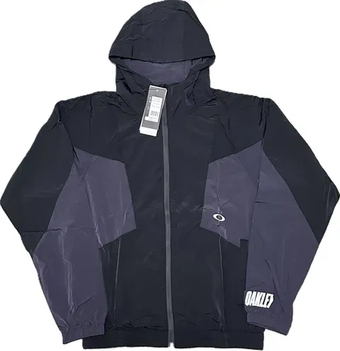 Oakley Windbreaker Jacket #1 — product photo